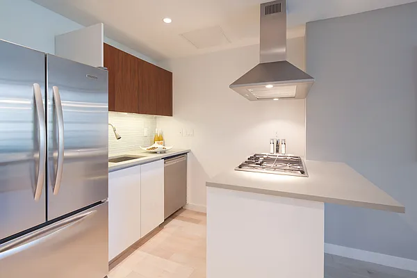 Rented by Corcoran | media 25