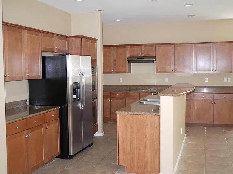 3561 E Harwell Rd — Photo 13