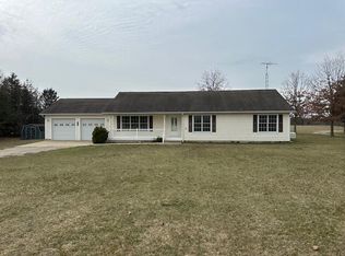 21315 205th Ave, Big Rapids, MI 49307