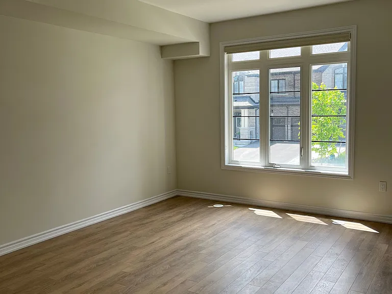 23 Verbena St — Photo 2