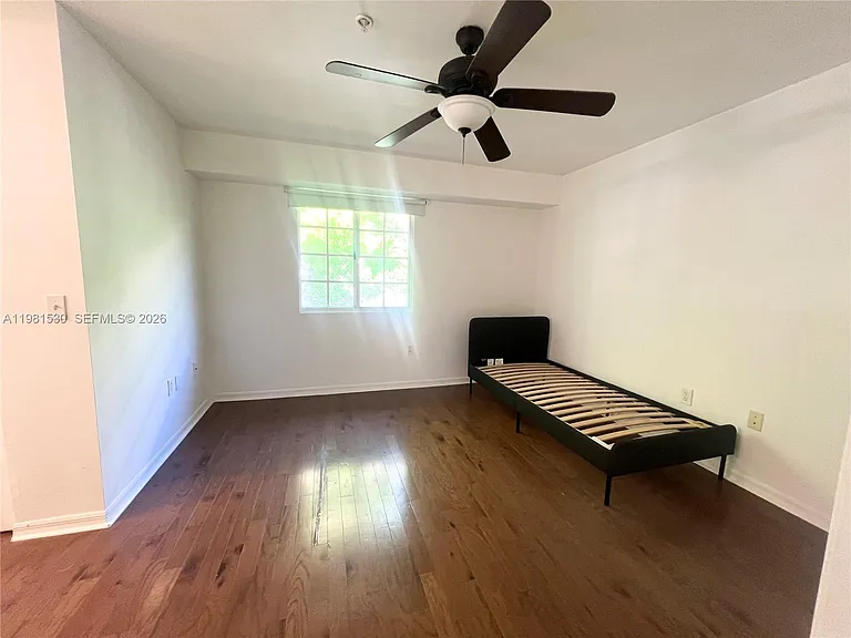 2991 NE 185th St — Photo 8