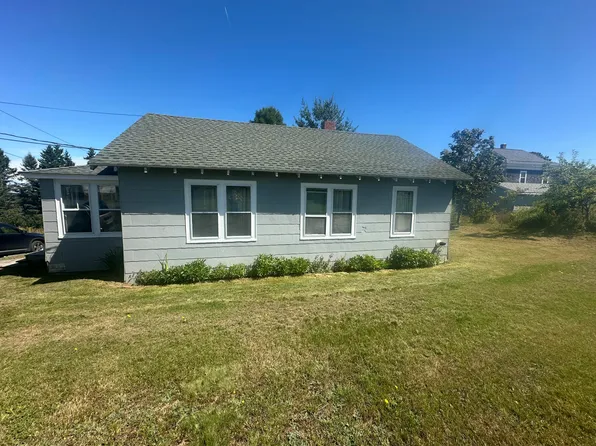 8 Michenor Street, Eastport, ME 04631