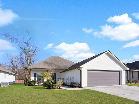 2nd image of 14418 Sterling Oaks Dr