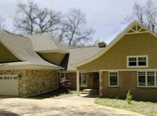 4150 Lakeside Dr, Kalamazoo, MI