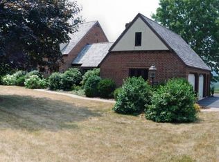 1020 Rabbit Hill Rd, Lititz, PA 17543