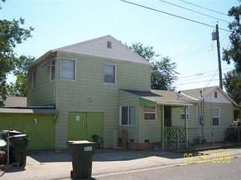 1st image of 4001 42nd St