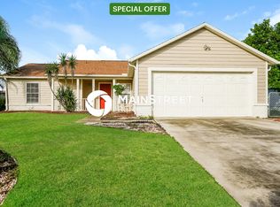 124 NE 7th Ave, Cape Coral, FL 33909