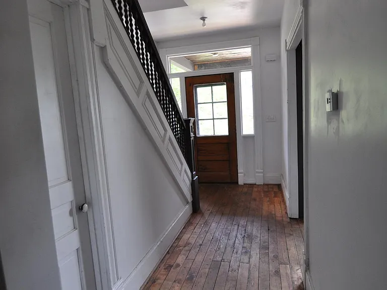 5412 Black St — Photo 11