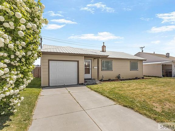 2nd image of 280 Alpine Dr