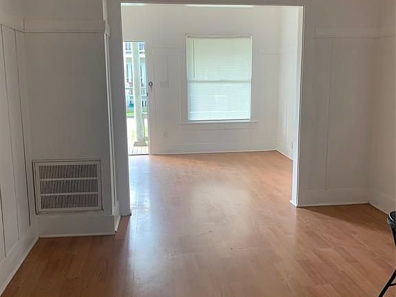 2nd image of 3414 Avenue M1/2 Fron