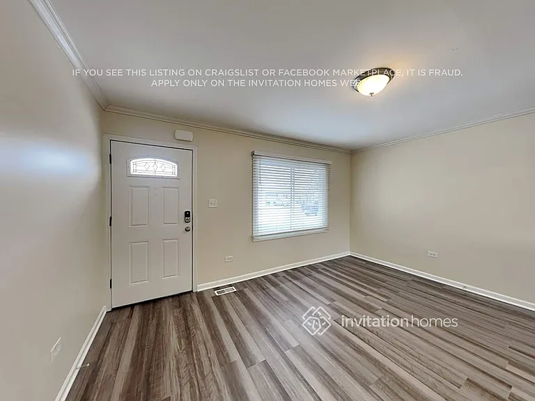 515 Everette Ave — Photo 3
