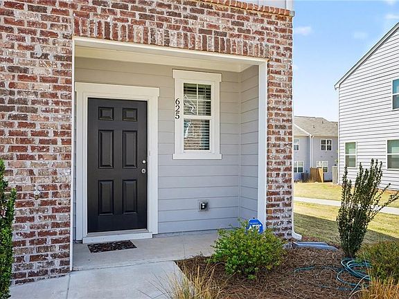 5th image of 625 Jervis Way