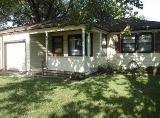 1608 S Faulders Ln, Wichita, KS 67218
