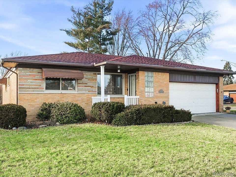 1st image of 31327 Wellston Dr