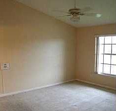 4th image of 1140 SW Swan Lake Cir