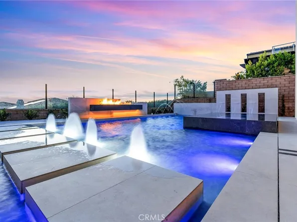 112 Clear Fls, Irvine, CA 92602