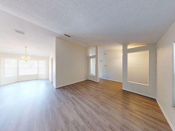 5th image of 2696 Sweet Springs St