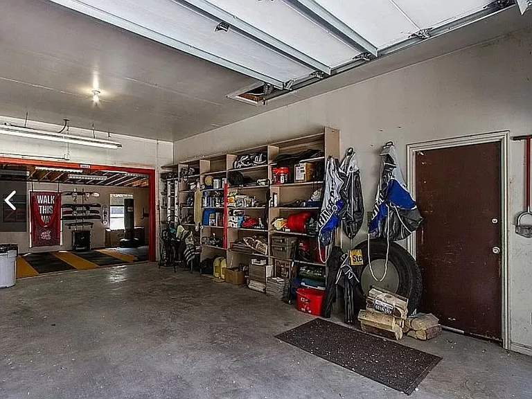 809 W Clover Blossom Cir — Photo 14