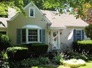 44 Crestwood Dr, Huntington Station, NY 11746