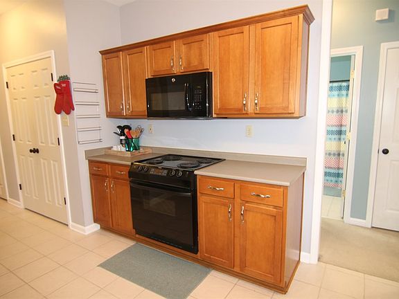 5th image of 6038 Grayce Dr