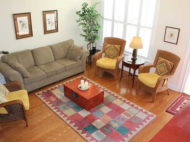 Beautifully appointed living room