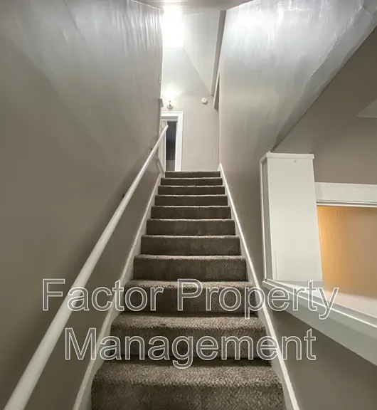 130 Parsons St — Photo 11