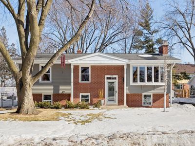 1790 Lake St, Lauderdale, MN, 55113