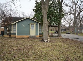 750 Saint Anne St, Clute, TX 77531