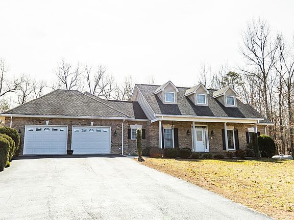 2nd image of 378 Acorn Dr Lot 9