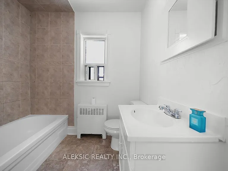 179 Thirtieth St — Photo 16