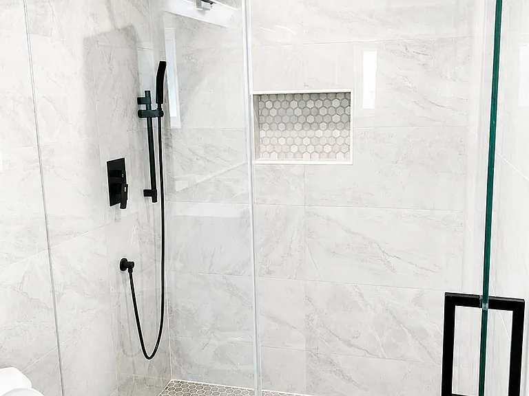 9021 Hyde Park Dr — Photo 22