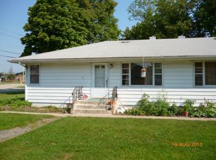 1021 S Elmwood Ave #A, Waukegan, IL 60085