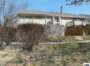12910 W 110th St, Overland Park, KS 66210