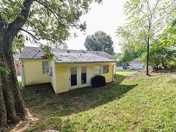 2nd image of 1175 Wayne Ave Lot 6