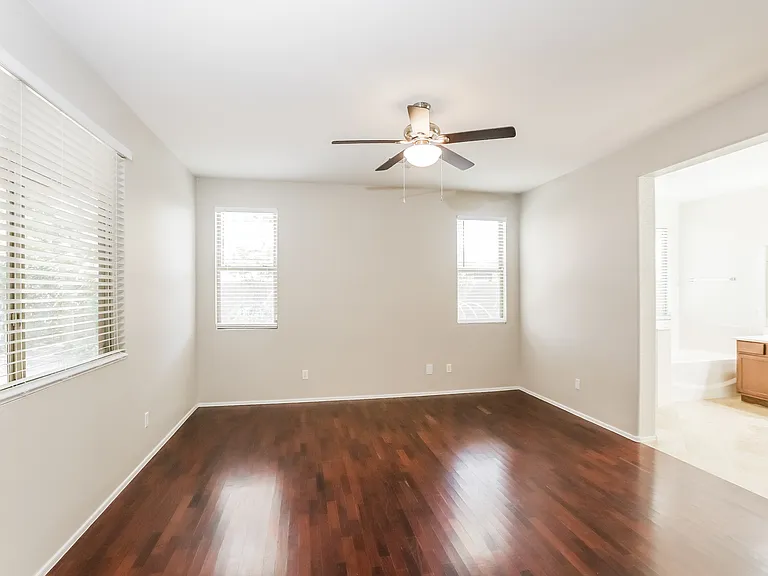 15436 W Statler Cir — Photo 10