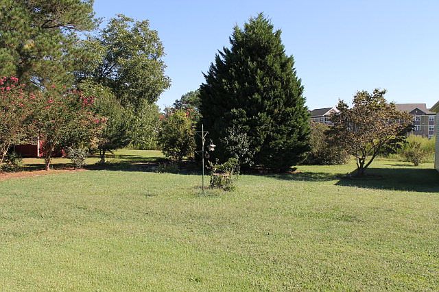 2nd image of 1009 Twelfth St