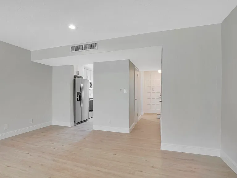 4373 Trevi Ct — Photo 12