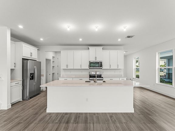 3rd image of 1444 NW Corteal Way