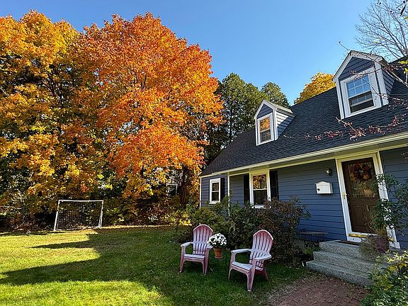 2nd image of 26 Edgewood Rd