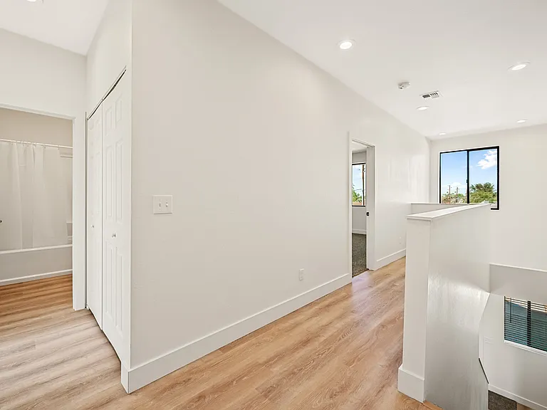 5505 W Palmaire Ave #4 — Photo 12