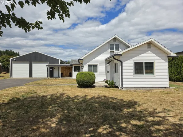 71 Cloverdale Ave, Carson, WA 98610