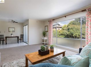 3877 Howe St APT 102, Oakland, CA 94611