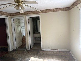 5th image of 611 3rd Ave N