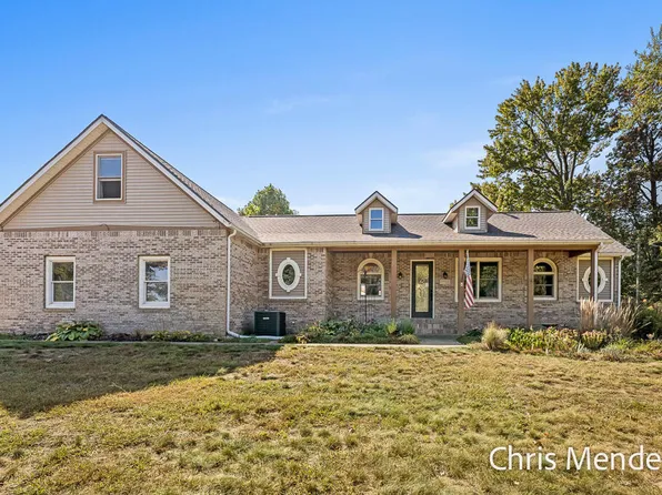 16088 Lincoln St, Grand Haven, MI 49417