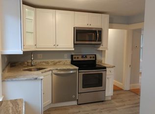 235 Pleasant St #2, East Walpole, MA 02032