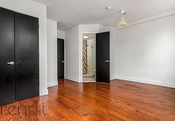 3rd image of 824 Dekalb Ave #6