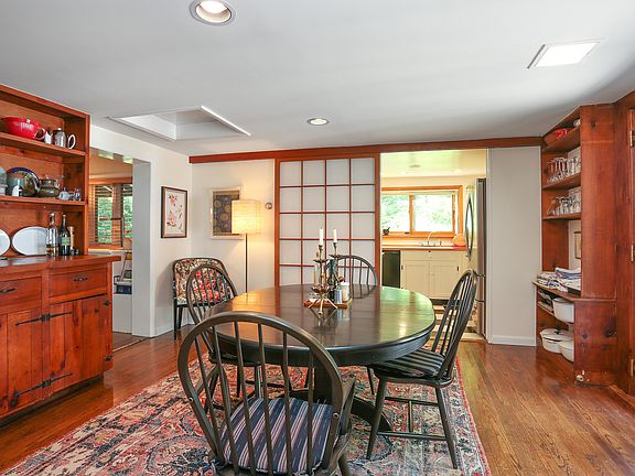 Dining room with shoji screen for privacy