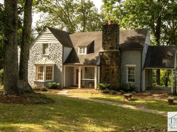 936 Mulberry Rd, Martinsville, VA 24112