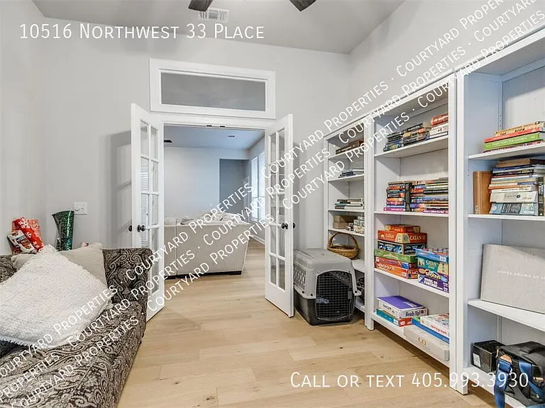 10516 NW 33rd Pl — Photo 25