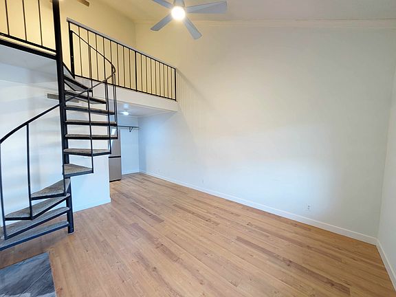 2nd image of 11130 Stratford Dr APT 416